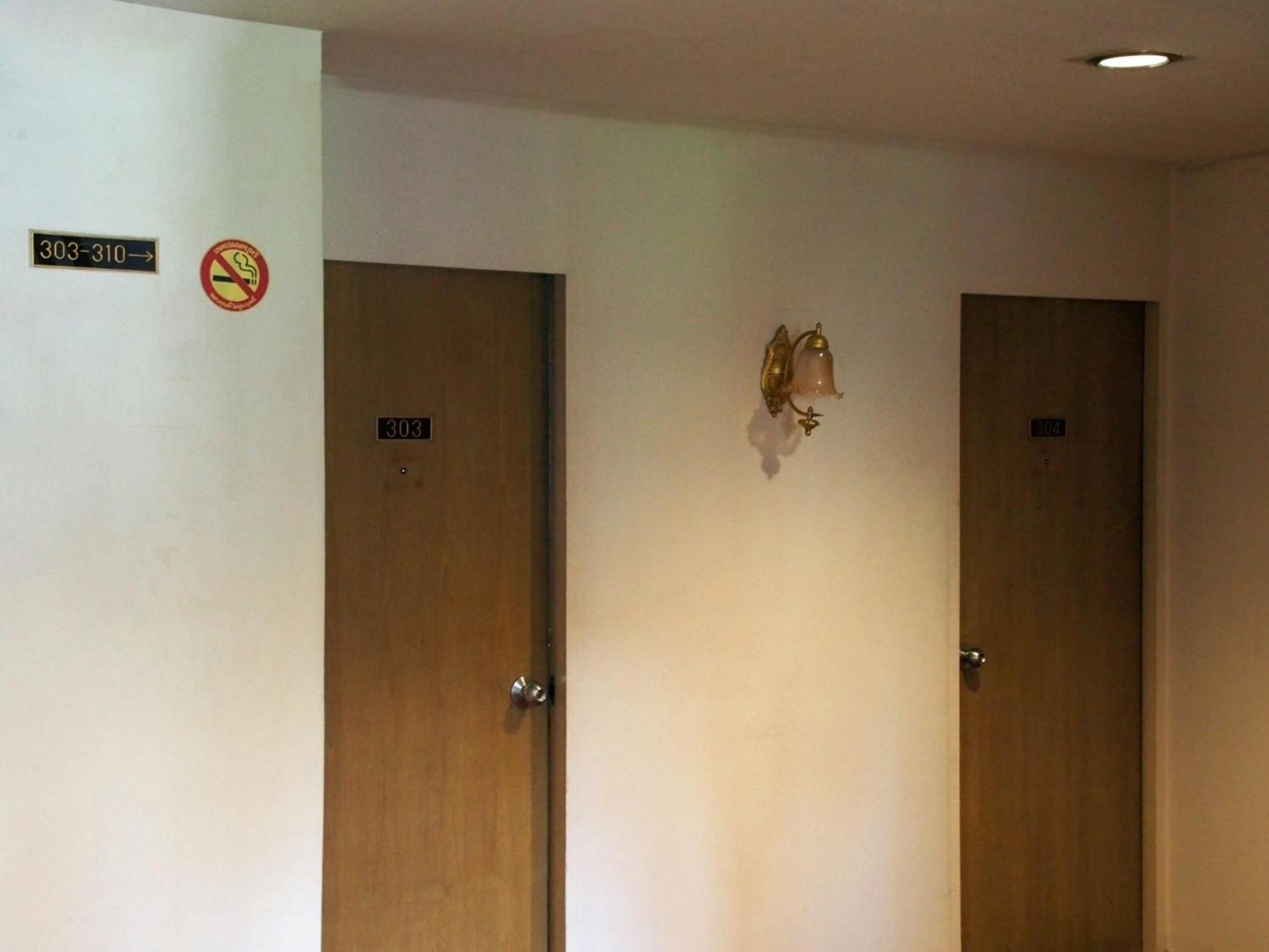 Wish Inn Chidlom V วิช อินน์ ชิดลม 2 Bangkok Exterior foto